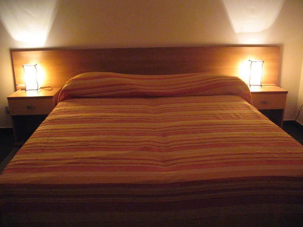 Bed and Breakfast Il Giardino Di Ausonia à Reggio de Calabre Extérieur photo